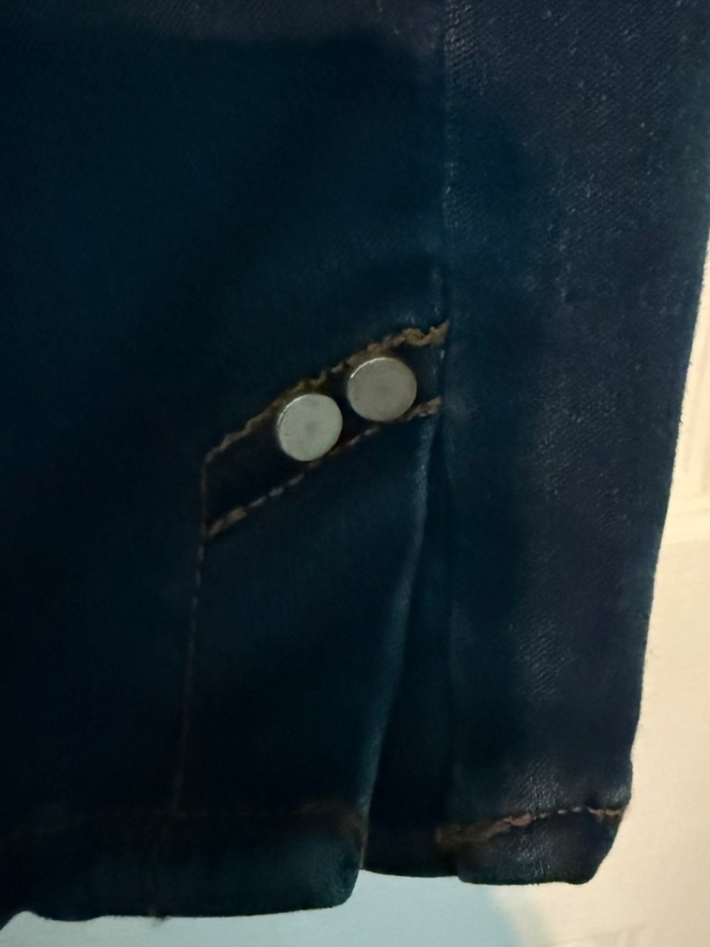 Gloria Vanderbilt slimming pull-up size 16 Capris in Medium Blue - Picture 5 of 6